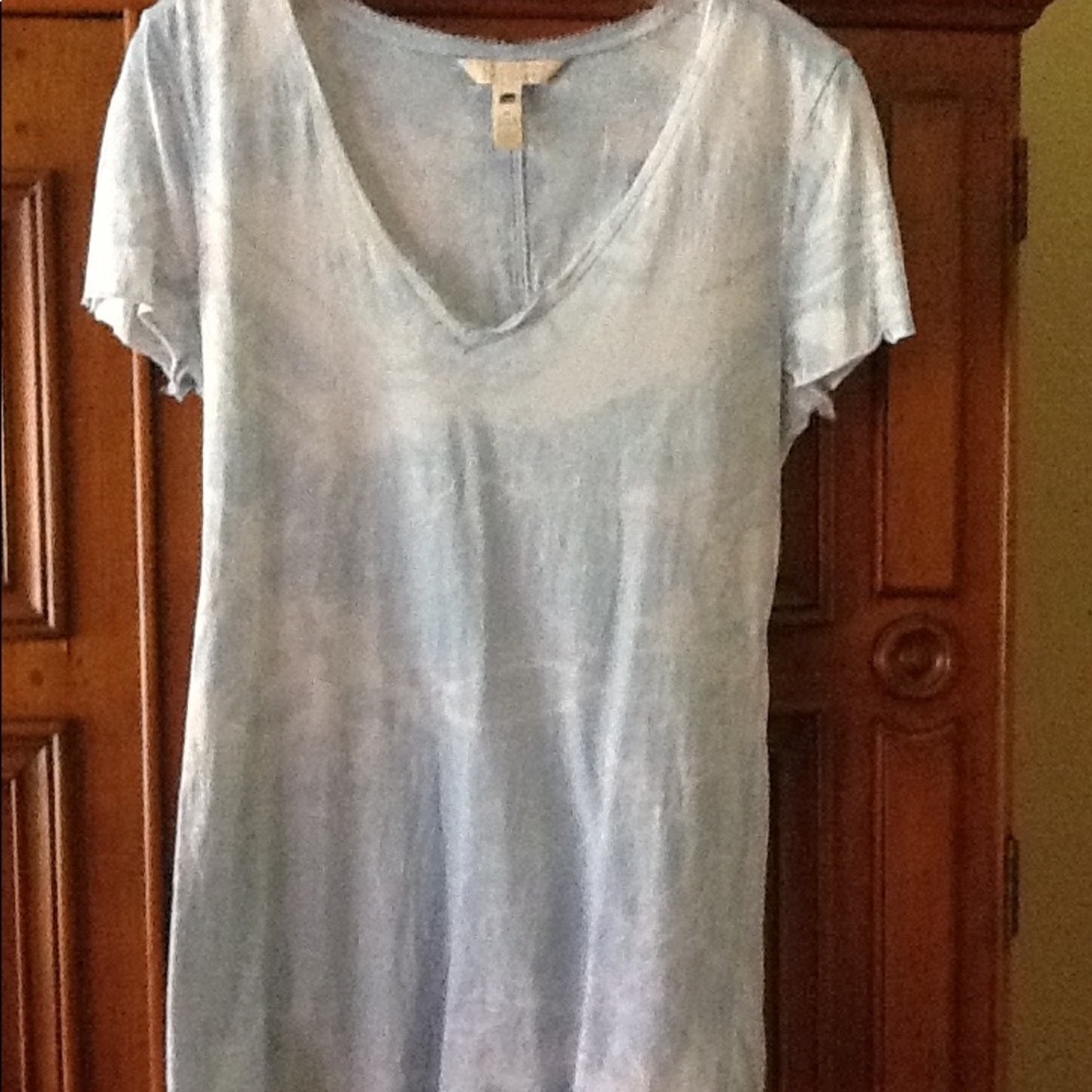 Banana Republic Heritage V Neck Shirt